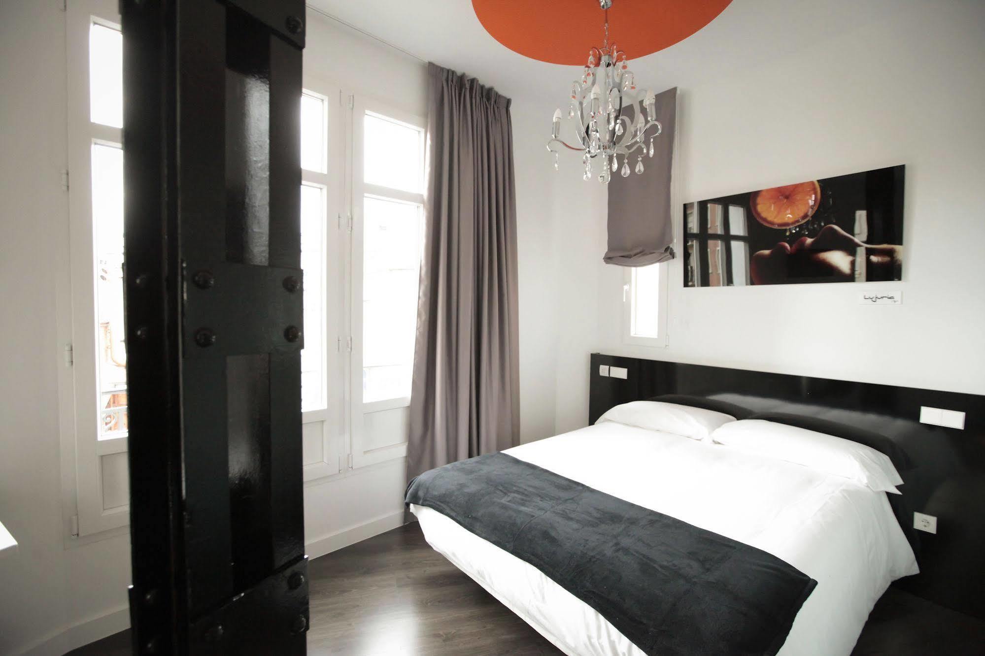 מדריד Vitium Urban Suites מראה חיצוני תמונה