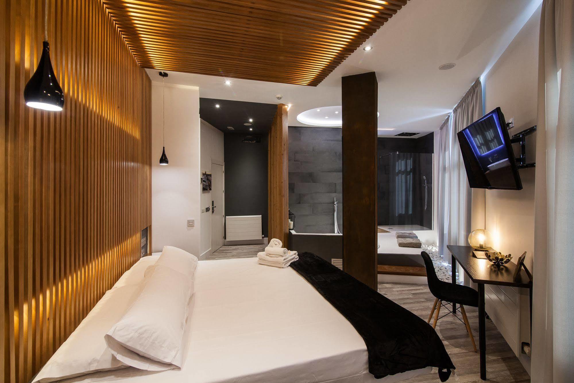 מדריד Vitium Urban Suites מראה חיצוני תמונה